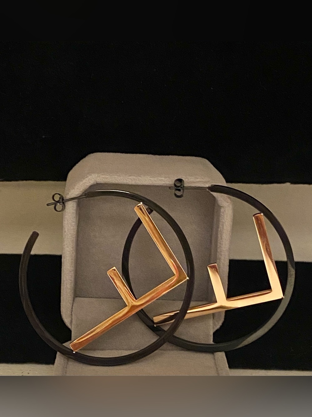 Fashion Jewelry 14K Gold Plated/Black-Logo F- Luxury Hoop Earrings